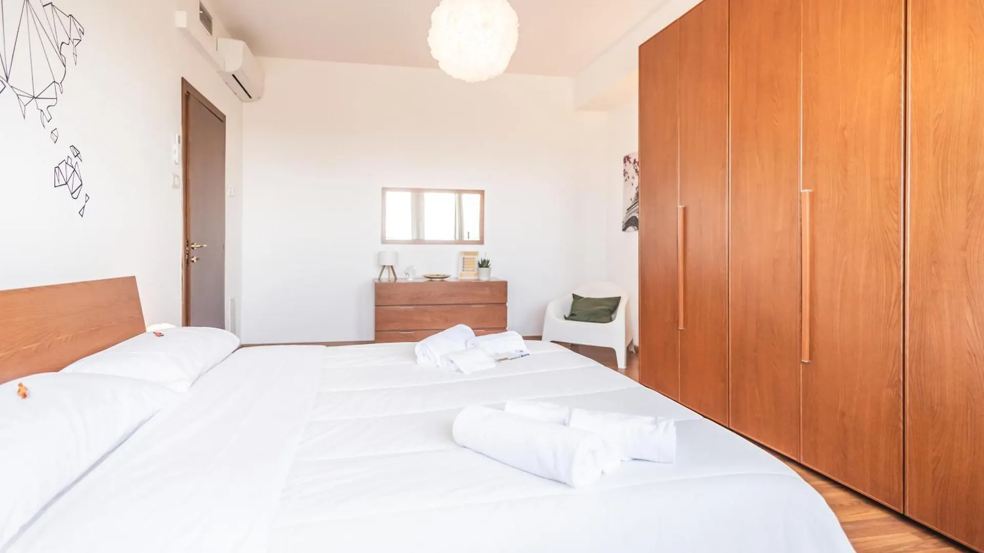 Attico Vista Mare Con Terrazza Privata Centro Rimini Lägenhet